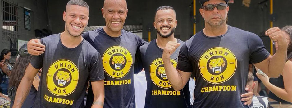camisa para esporte